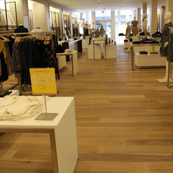 Commercial Floors - Hardwood Flooring