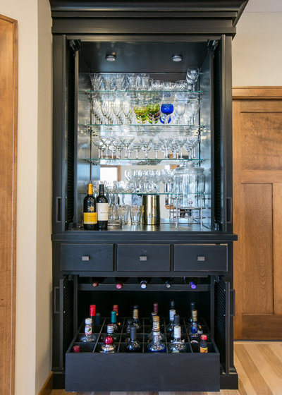 Traditional Home Bar by Rebecca Ryan Design