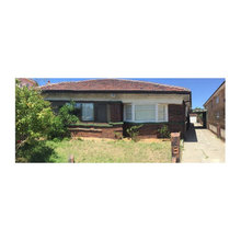 Original, unrenovated house 88 Oberon