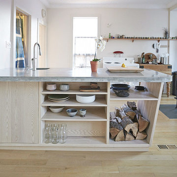 Quiet kitchen