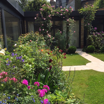 Artist's garden in Putney