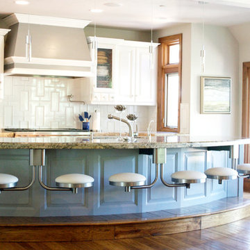 Kitchen Seating- ROUND STOOLS