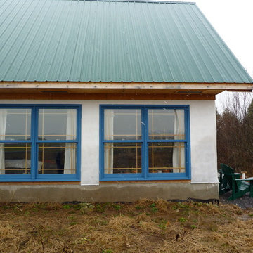Rustic Post and Beam Straw Bale House