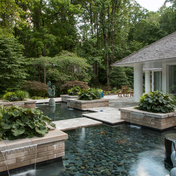 Great Falls Contemporary Water Feature