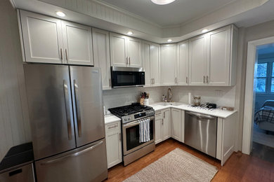 Kitchen - kitchen idea in Philadelphia