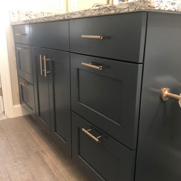Abingdon Bathroom