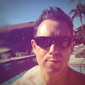 Justin La's photo