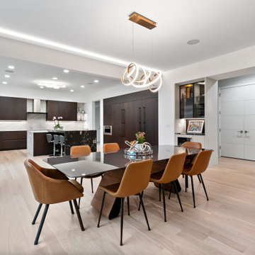 Luxurious Dining Room Area
