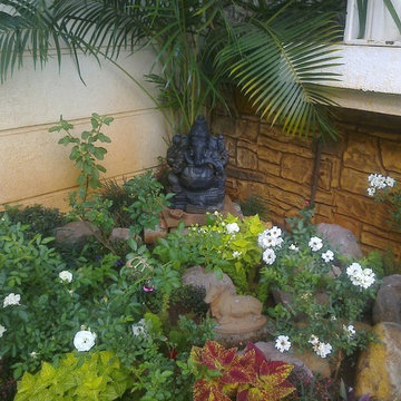 Garden corner rockery