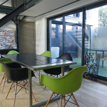 Loft industriel dans un ancien garage