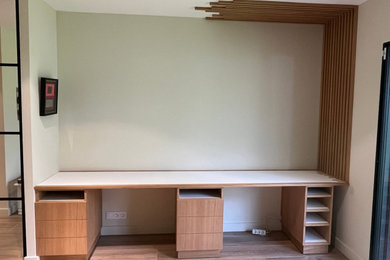 Réalisation d'un bureau design.
