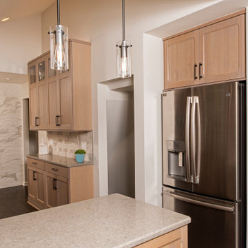 Cool Modern Kitchen Design - Grosse Pointe Woods