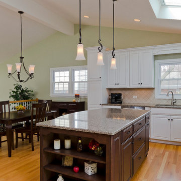 Traditional Kitchen with Two Tone Island