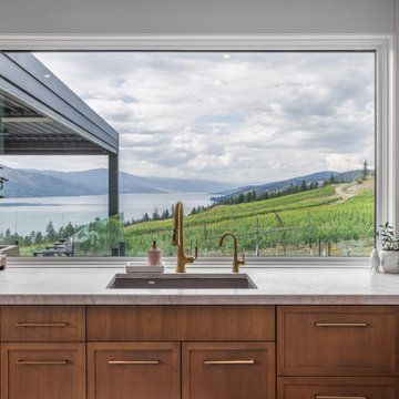The Vineyard Perch