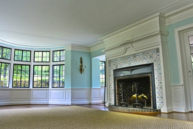 Elegant home design photo in Wilmington