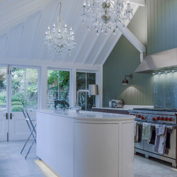 Chandelier kitchen