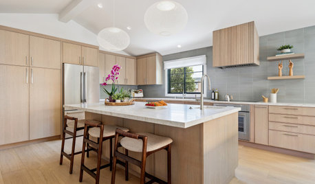 Light-Filled Kitchen Designed for Easy Entertaining