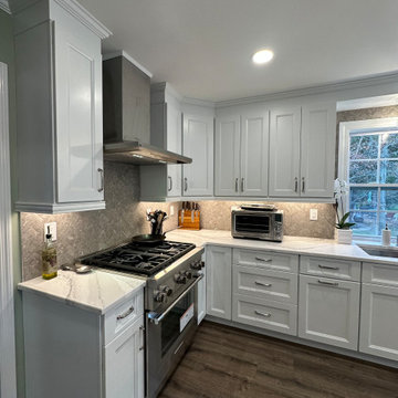Sweeping Kitchen Perfect for Entertaining