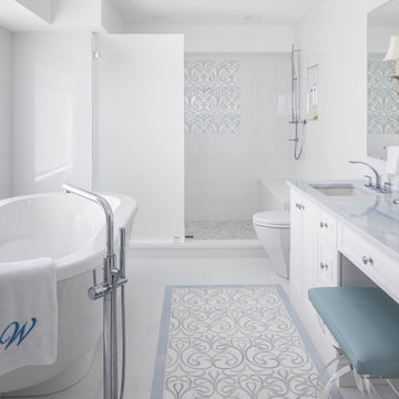 Westhampton Beach Contemporary Bathroom