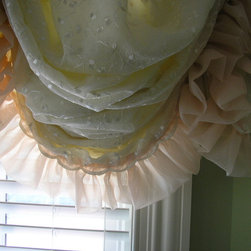 Valances - Baby And Kids