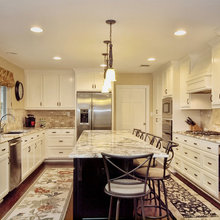 MONICA'S KITCHEN