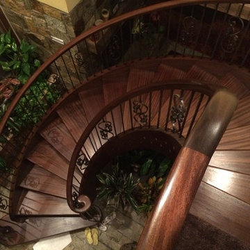 Mahagony Stairs with Metal Balusters