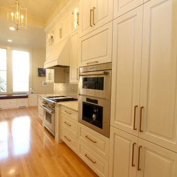 Uptown Home Gets a New Kitchen That Maximizes Style and Storage
