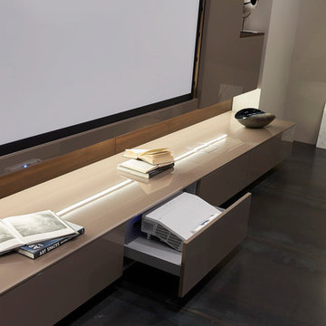 Turati T4 Wall Mounted