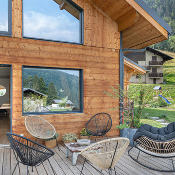 Le chalet revsité par la maison de cèdre