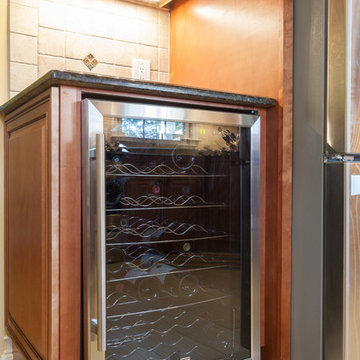 Kitchen Cabinetry | Mocha Maple Glazed
