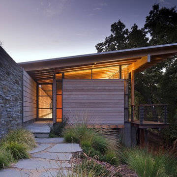 2016 Tucker Award Winner - Halls Ridge Knoll Guest House