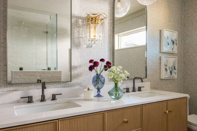 Inspiration for a transitional bathroom remodel in Oklahoma City