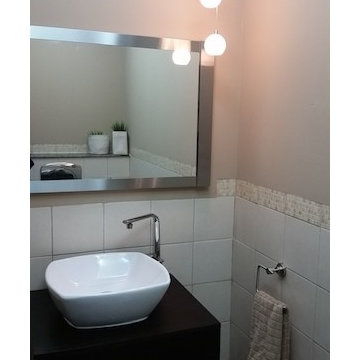 Small apartment remodelling: bathroom, kitchen, furnishing solutions