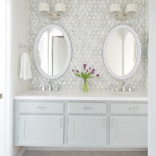Upstairs Main Bath