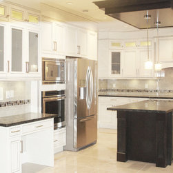 Kitchen white Vancouver - Kitchen Cabinetry
