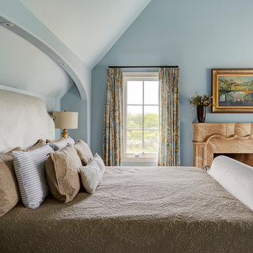 Master Bedroom Bed Niche and French Marble Fireplace