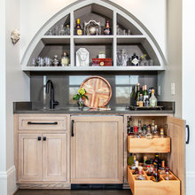 Bar/Sun room