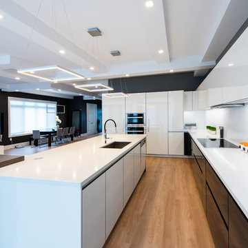 Leicht Modern Kitchen