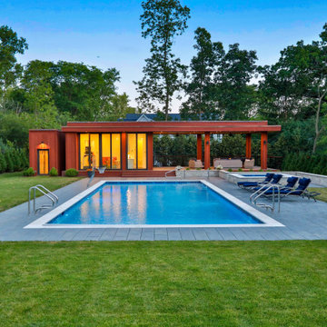 Glenview, IL Swimming Pool and Raised Hot Tub