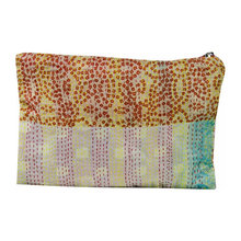Silk handpurses