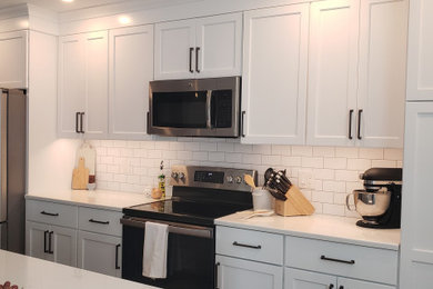 Photo of a classic kitchen in Philadelphia.