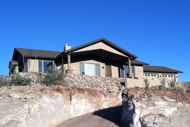 Mid-sized traditional exterior home idea in Phoenix