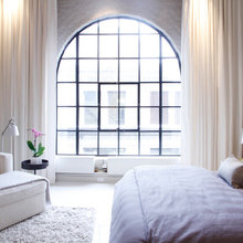 landing window