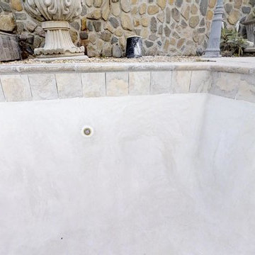 Silver Travertine Pool Coping, Tile and Spa Remodel