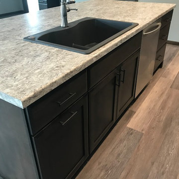 Functional Family Home (Kitchen, Bath, & Laundry)