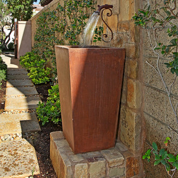 Santos Residence