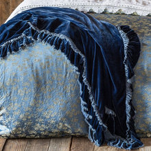 Pillows and Throws