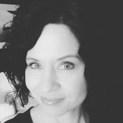 Barbie Mills's photo