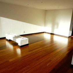 Elitis 104 - Bamboo Flooring