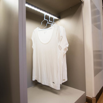 Sleek Contemporary Closet